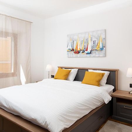 Sena Luxury Apartments Pula Exterior foto