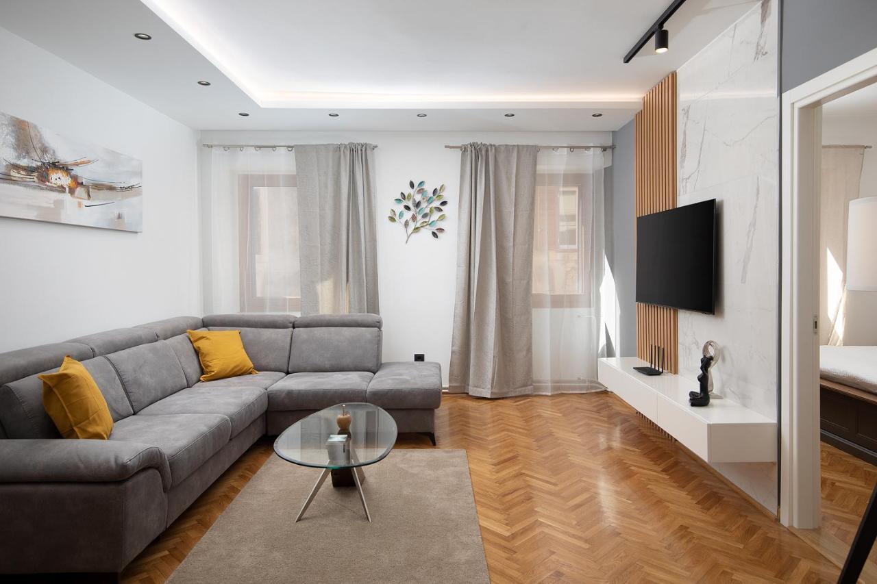 Sena Luxury Apartments Pula Exterior foto