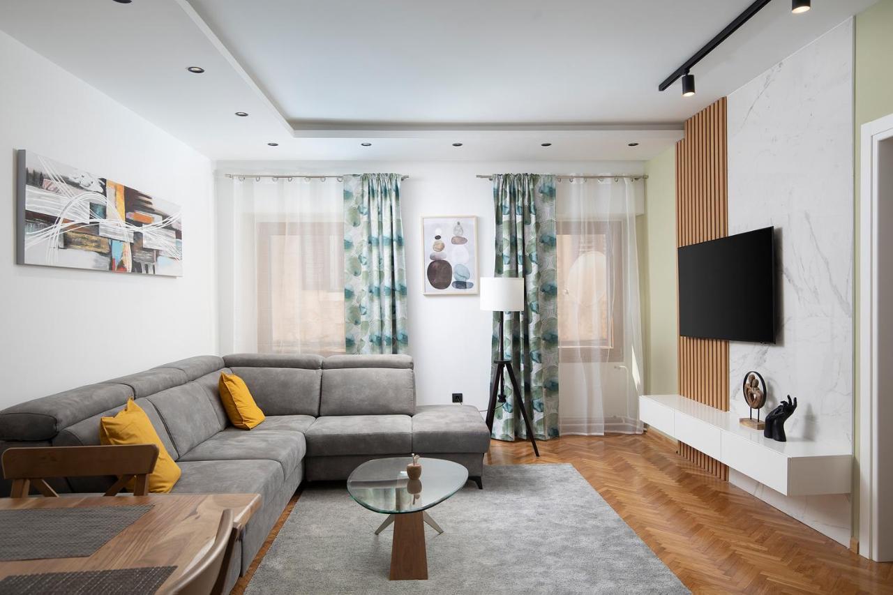 Sena Luxury Apartments Pula Exterior foto