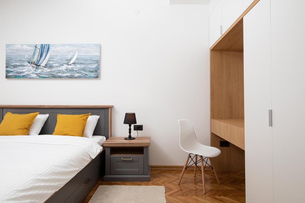 Sena Luxury Apartments Pula Exterior foto